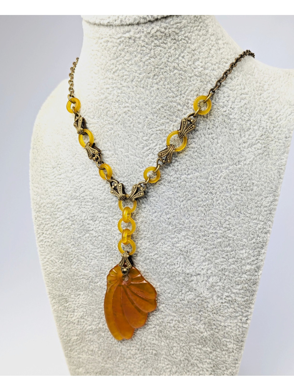 Antique Vintage Early Plastic Celluloid Necklace Yellow Leaf Pendant & Links